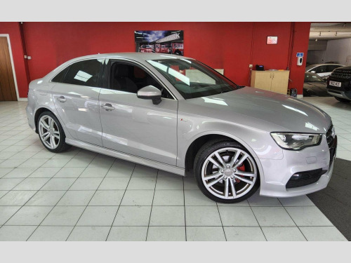 Audi A3  1.4 TFSI CoD S line Euro 6 (s/s) 4dr (Nav)