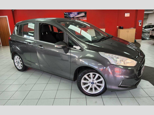 Ford B-Max  1.0T EcoBoost Titanium Navigator Euro 6 5dr