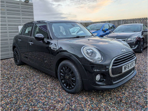 MINI Hatch  1.5 Cooper D Euro 6 (s/s) 5dr 