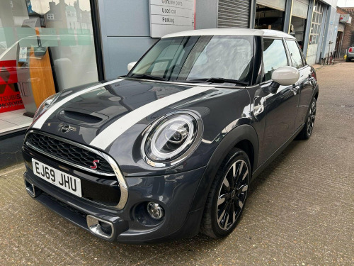 MINI Hatch  2.0 Cooper S Exclusive Steptronic Euro 6 (s/s) 5dr