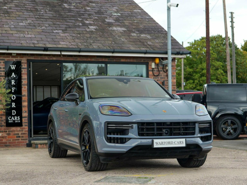 Porsche Cayenne  4.0 V8 E-Hybrid 25.9kWh Turbo TiptronicS 4WD Euro 6 (s/s) 5dr