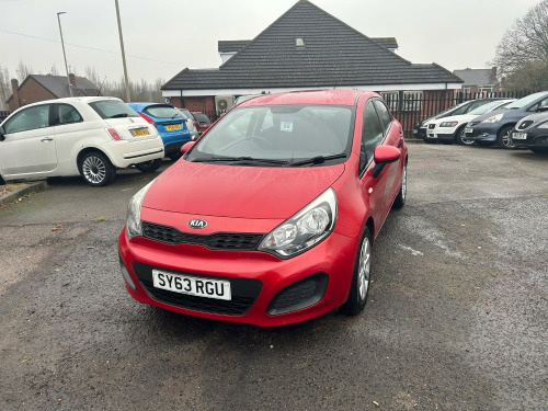 Kia Rio  1.3 1