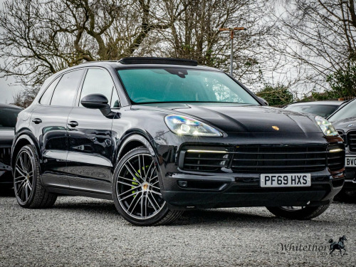 Porsche Cayenne  3.0 V6 E-Hybrid 14.1kWh TiptronicS 4WD Euro 6 (s/s) 5dr (3.6kW Charger)