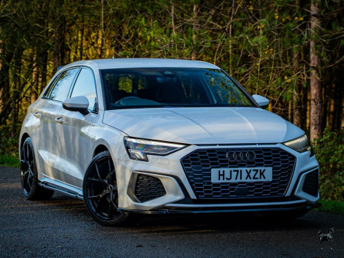 Audi A3  1.5 TFSI 35 S line Sportback Euro 6 (s/s) 5dr 