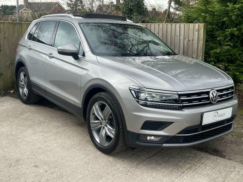 Volkswagen Tiguan  2.0 TDI SEL DSG Euro 6 (s/s) 5dr