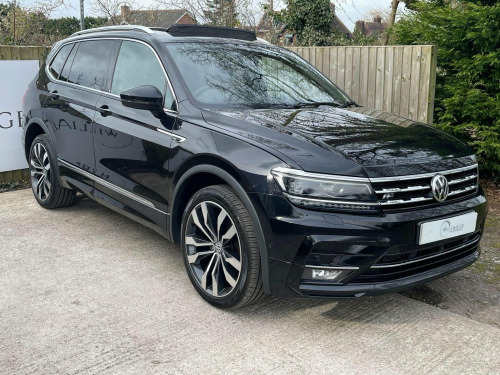 Volkswagen Tiguan  2.0 TDI R-Line Tech Euro 6 (s/s) 5dr