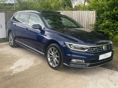 Volkswagen Passat  2.0 TDI R-Line Euro 6 (s/s) 5dr