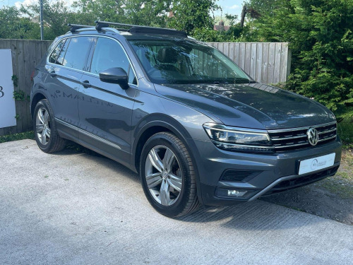 Volkswagen Tiguan  2.0 TDI SEL 4Motion Euro 6 (s/s) 5dr