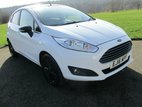 Ford Fiesta  1.0T EcoBoost Zetec White Edition Euro 6 (s/s) 5dr