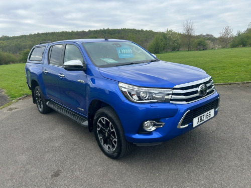 Toyota Hi-Lux  2.4 D-4D Invincible X 4WD Euro 6 (s/s) 4dr (TSS, 3.5t)