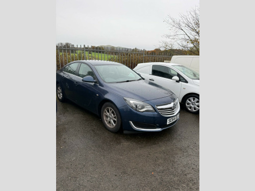 Vauxhall Insignia  2.0 CDTi ecoFLEX Design Euro 5 (s/s) 5dr