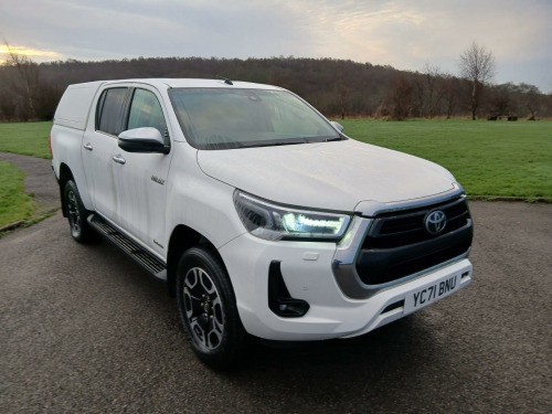 Toyota Hi-Lux  2.8 D-4D Invincible Auto 4WD Euro 6 (s/s) 4dr 