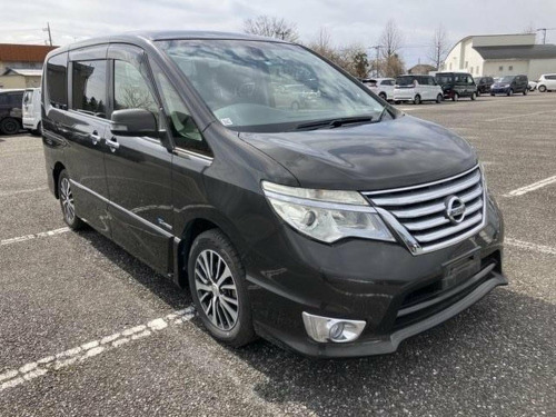 Nissan Serena  2.0 HIGHWAY STAR S HYBRID AUTO 8 SEATS