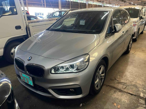 BMW 2 Series  2.0 218d SE Auto Euro 6 (s/s) 5dr