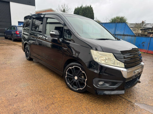 Honda Stepwagon  SPADA 2.0 PETROL AUTOMATIC 8 SEATER 