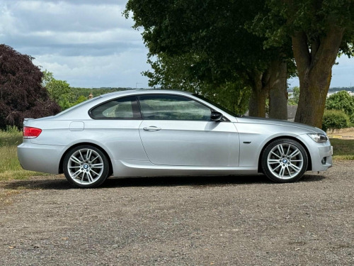 BMW 3 Series  3.0 330i M Sport Steptronic Euro 4 2dr