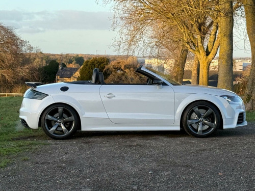 Audi TT  2.5 TFSI Roadster quattro Euro 5 2dr 