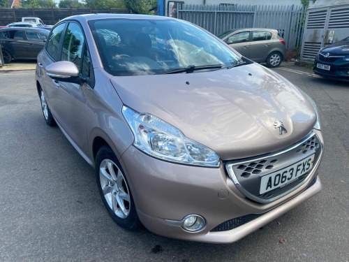 Peugeot 208  1.4 e-HDi Active EGC Euro 5 (s/s) 5dr