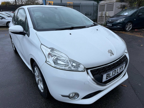 Peugeot 208  1.2 VTi Active Euro 5 3dr