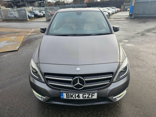 Mercedes-Benz B-Class B180 1.5 B180 CDI Sport 7G-DCT Euro 5 (s/s) 5dr