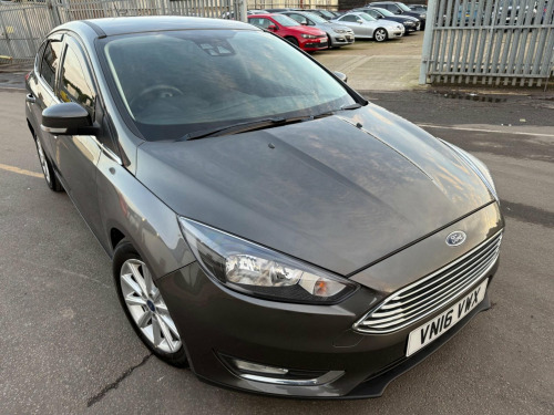 Ford Focus  1.5T EcoBoost Titanium Auto Euro 6 (s/s) 5dr