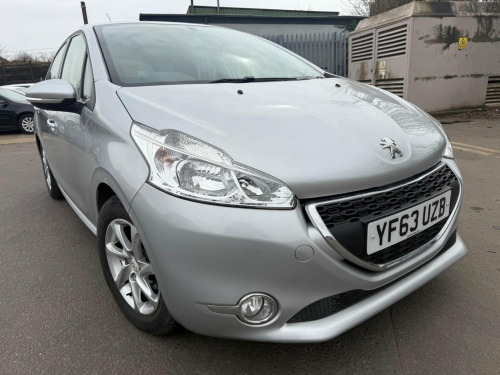 Peugeot 208  1.2 VTi Active Euro 5 5dr