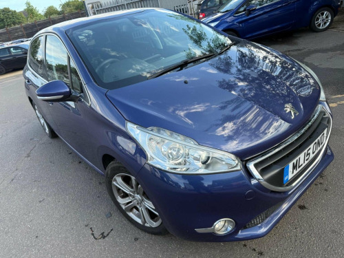 Peugeot 208  1.2 VTi PureTech Allure Euro 6 5dr