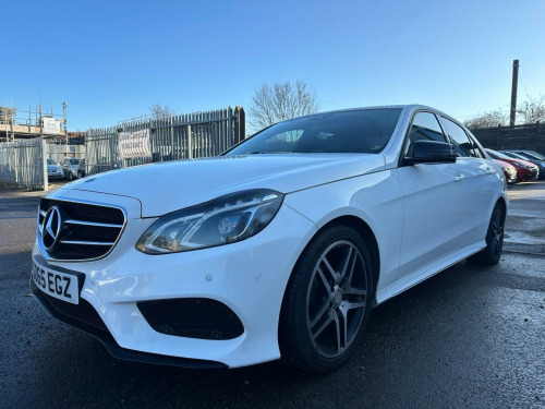 Mercedes-Benz E-Class E220 2.1 E220 BlueTEC AMG Night Edition G-Tronic+ Euro 6 (s/s) 4dr 