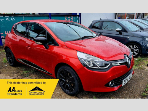 Renault Clio  1.2 16V Dynamique MediaNav Euro 5 5dr