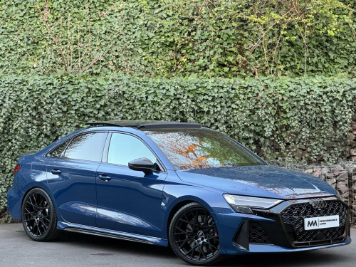 Audi RS3  2.5 TFSI Carbon Vorsprung S Tronic quattro Euro 6 (s/s) 4dr