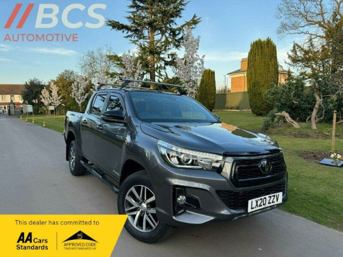 Toyota Hi-Lux  2.4 D-4D Invincible X 4WD Euro 6 (s/s) 4dr (TSS)