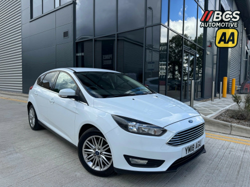Ford Focus  1.0T EcoBoost Zetec Edition Hatchback 5dr Petrol Manual Euro 6 (s/s) (125 p