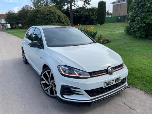 Volkswagen Golf  GTI TSI DSG 5-Door 