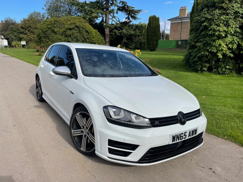 Volkswagen Golf  R DSG 5-Door
