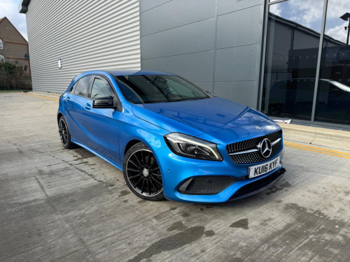 Mercedes-Benz A-Class  2.1 A200d AMG Line (Premium) Hatchback 5dr Diesel 7G-DCT Euro 6 (s/s) (136  