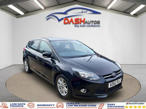 Ford Focus  1.0T EcoBoost Titanium Euro 5 (s/s) 5dr