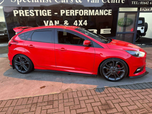 Ford Focus  2.0T EcoBoost ST-3 Euro 6 (s/s) 5dr