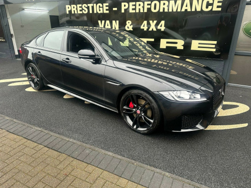 Jaguar XF  3.0d V6 S Saloon 4dr Diesel Auto Euro 6 (s/s) (300 ps) 