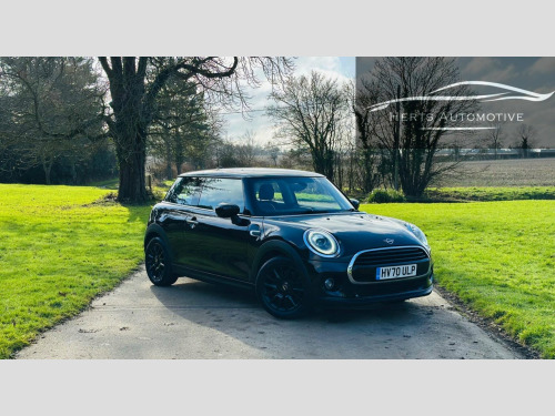 MINI Hatch  1.5 Cooper Classic Euro 6 (s/s) 3dr