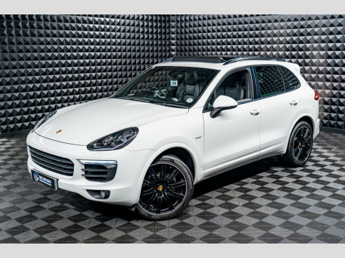 Porsche Cayenne  3.0 TD V6 TiptronicS 4WD Euro 6 (s/s) 5dr