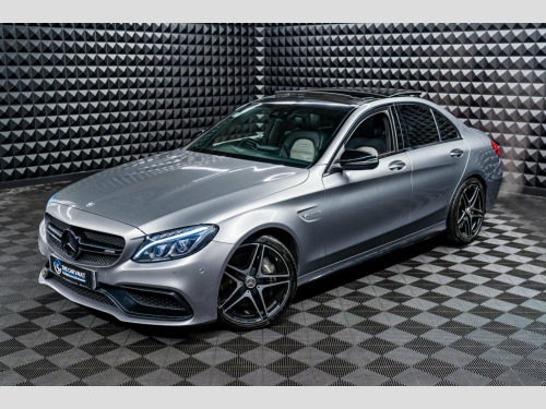 Mercedes-Benz C-Class  4.0 C63 V8 BiTurbo AMG (Premium) SpdS MCT Euro 6 (s/s) 4dr