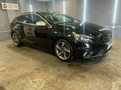 Volvo V40  2.0 T2 R-Design Euro 6 (s/s)