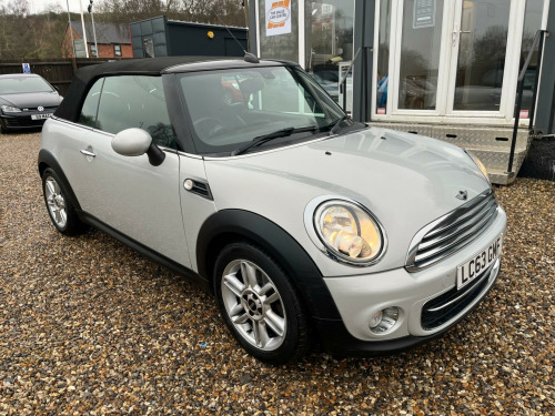 MINI Convertible  1.6 Cooper D Euro 5 (s/s) 2dr