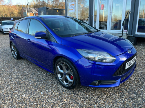 Ford Focus  2.0T EcoBoost ST-3 Euro 5 (s/s) 5dr