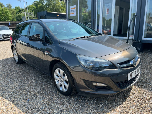 Vauxhall Astra  1.6 16V Design Sports Tourer Auto Euro 5 5dr