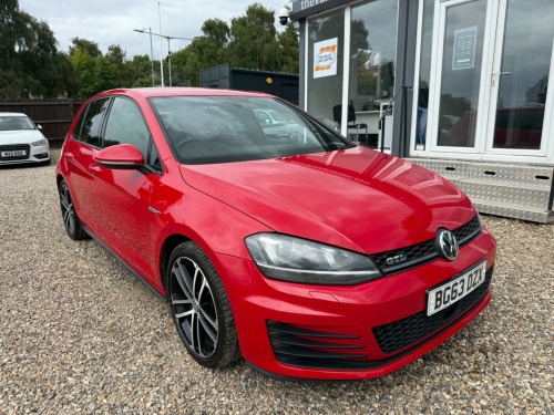 Volkswagen Golf  2.0 TDI BlueMotion Tech GTD Euro 6 (s/s) 5dr
