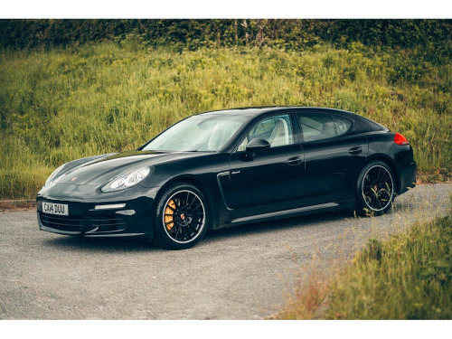 Porsche Panamera  3.0D V6 Hatchback 5dr Diesel TiptronicS Euro 5 (s/s) (300 ps)