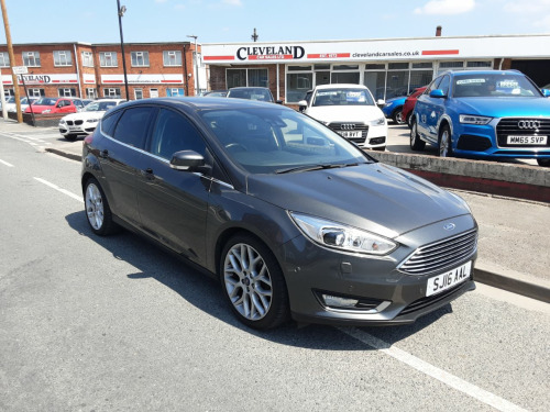Ford Focus  1.5 TDCi 120 Titanium X 5dr