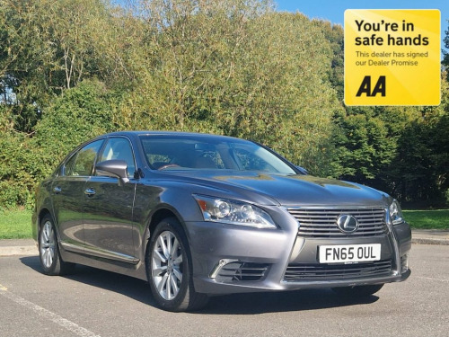 Lexus LS  4.6 460 V8 Luxury Saloon 4dr Petrol Auto Euro 5 (3