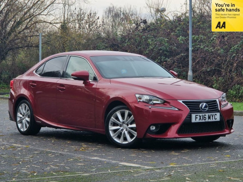 Lexus IS  2.5 300h Executive Edition Saloon 4dr Petrol Hybri 